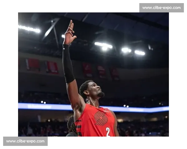 艾顿买断尘埃落定!开拓者重建提速,湖人领跑争夺战