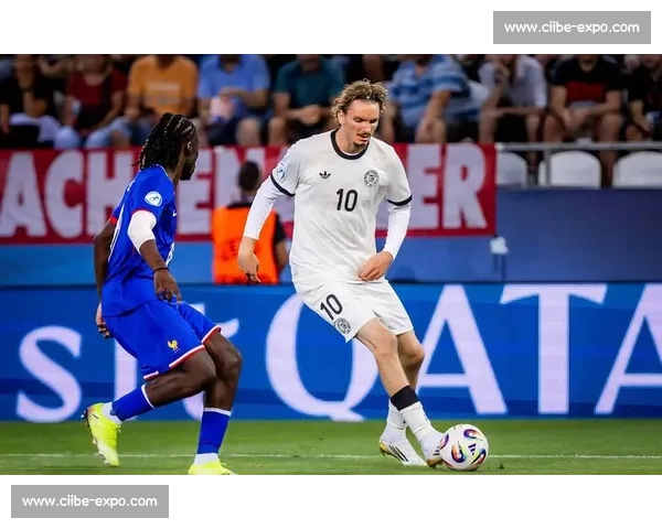 拜仁求购巴萨中场费尔明遭拒,球员表态铁心留守