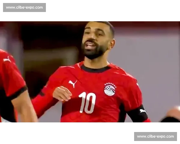 索博晒健身照 “挑衅” 萨拉赫:埃及法老,训练馆里找不到你!