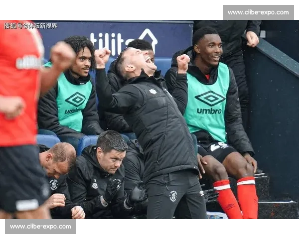 巴萨 1.9 亿领跑德转身价飙升榜,巴黎、葡萄牙体育上演双雄争逐 巴萨 1.9 亿领跑德转身价飙升榜,巴黎、葡萄牙体育上演双雄争逐