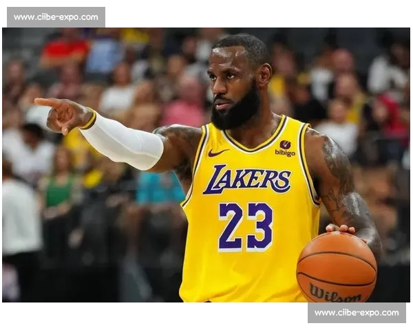 詹姆斯 4 万分里程碑壁纸:高清无码,速存! 詹姆斯 4 万分里程碑壁纸:高清无码,速存!