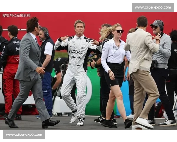 皮特携 F1 众车手燃爆全球首映 顶级阵容打造赛车电影新标杆